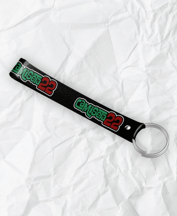 Polera Lanyard llavero Camiseta 22 - Negro, estilo cumbiero